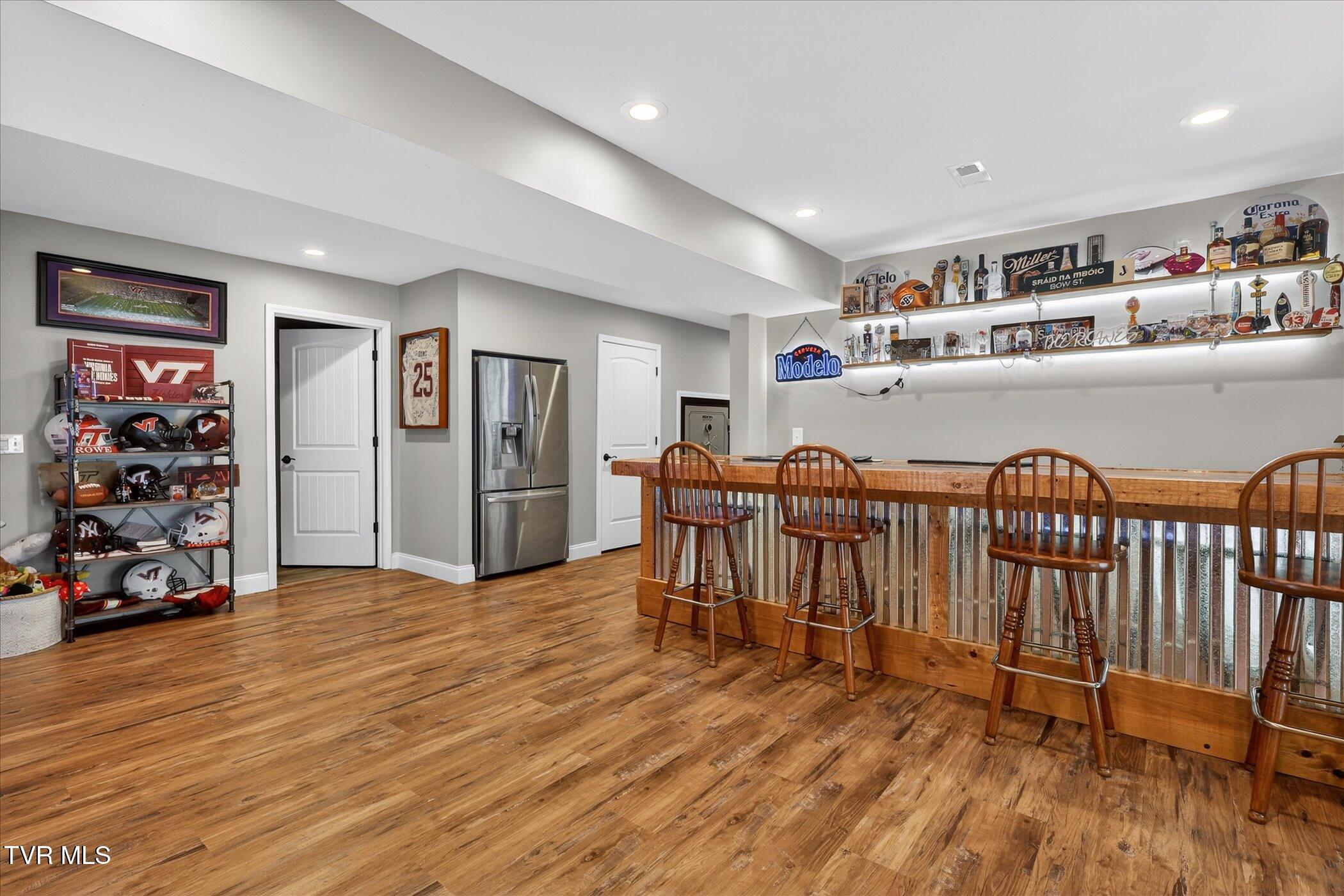 512 Cameron Court
