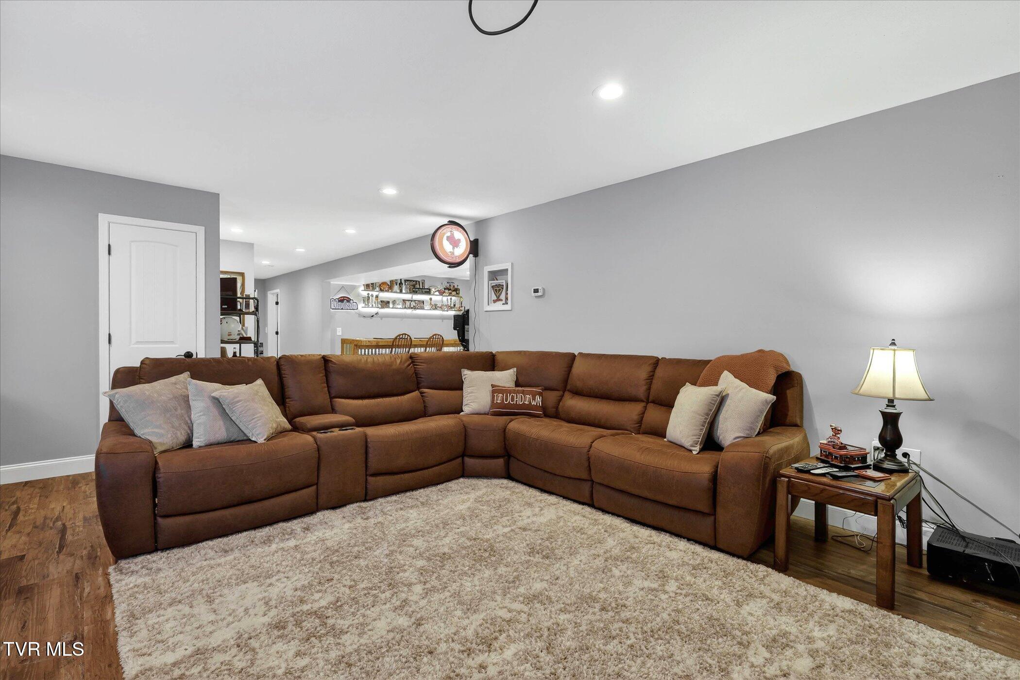 512 Cameron Court