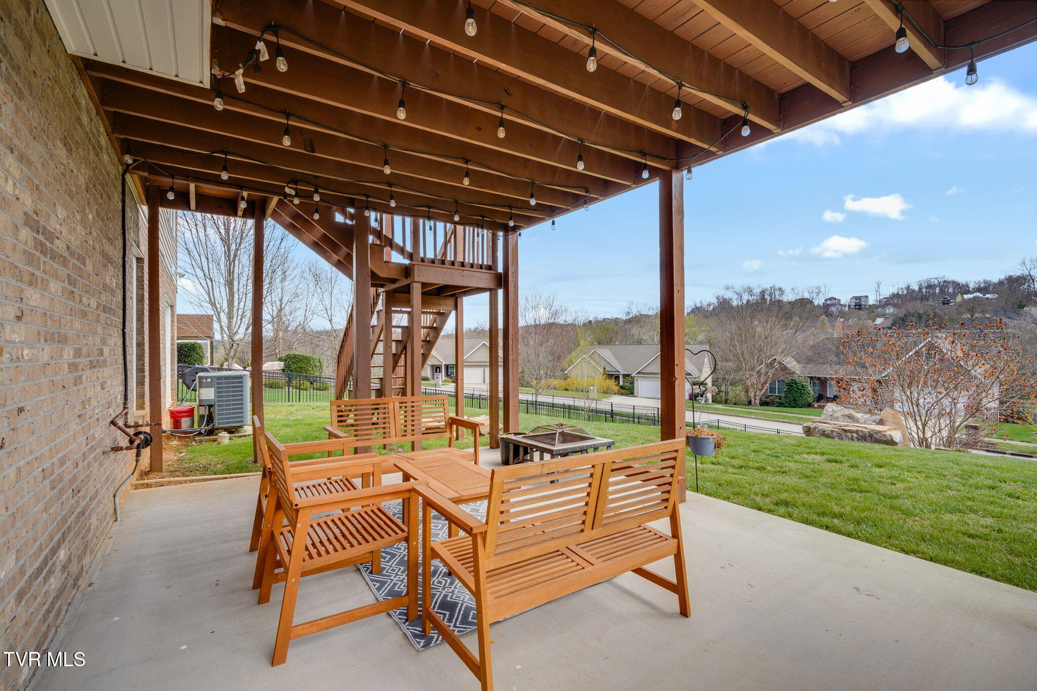 121 Springwinds Loop