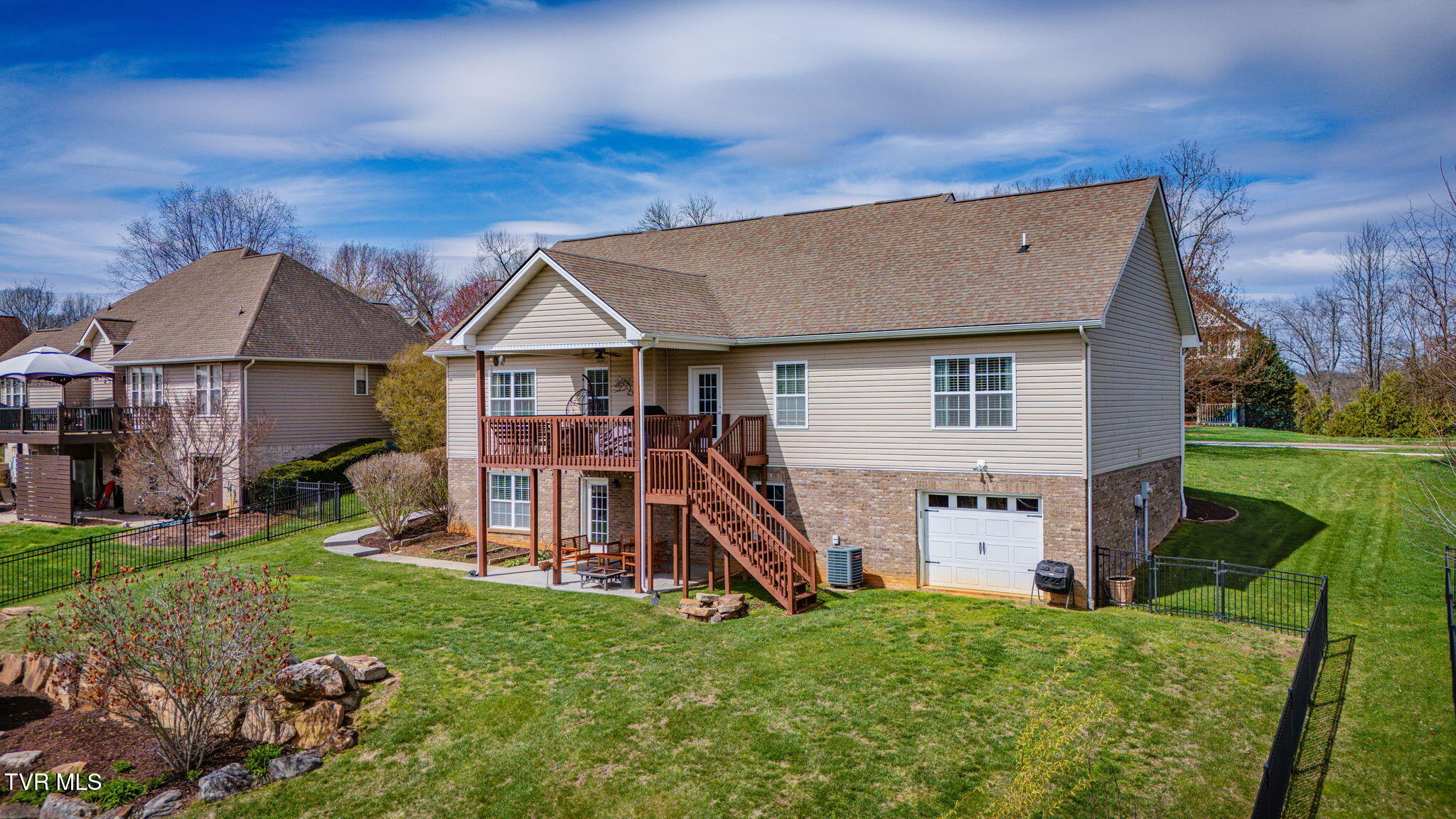 121 Springwinds Loop