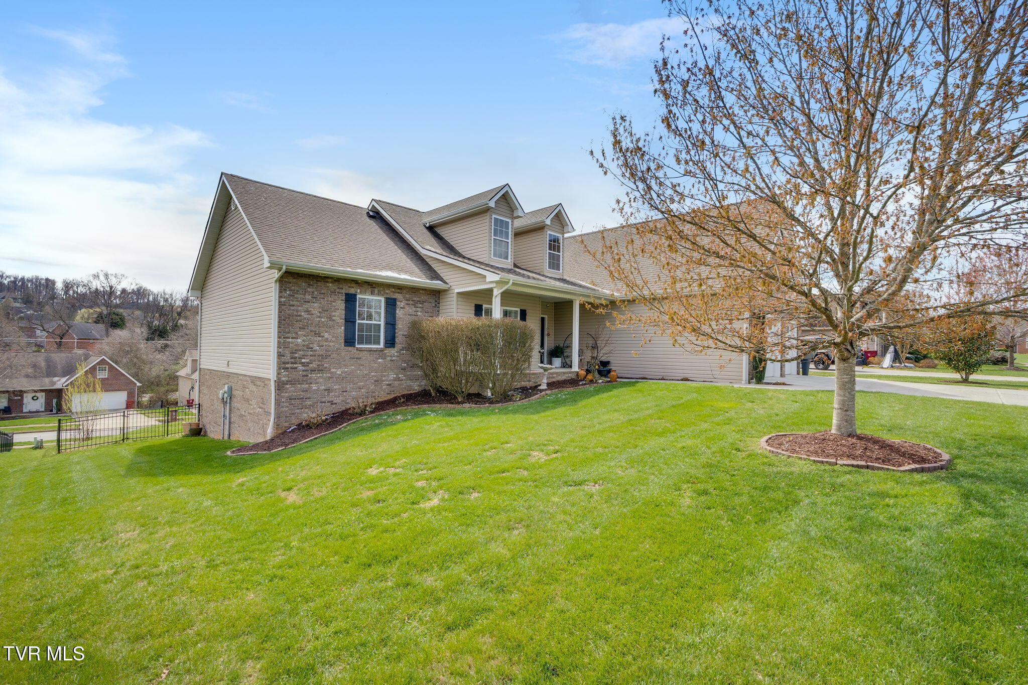 121 Springwinds Loop