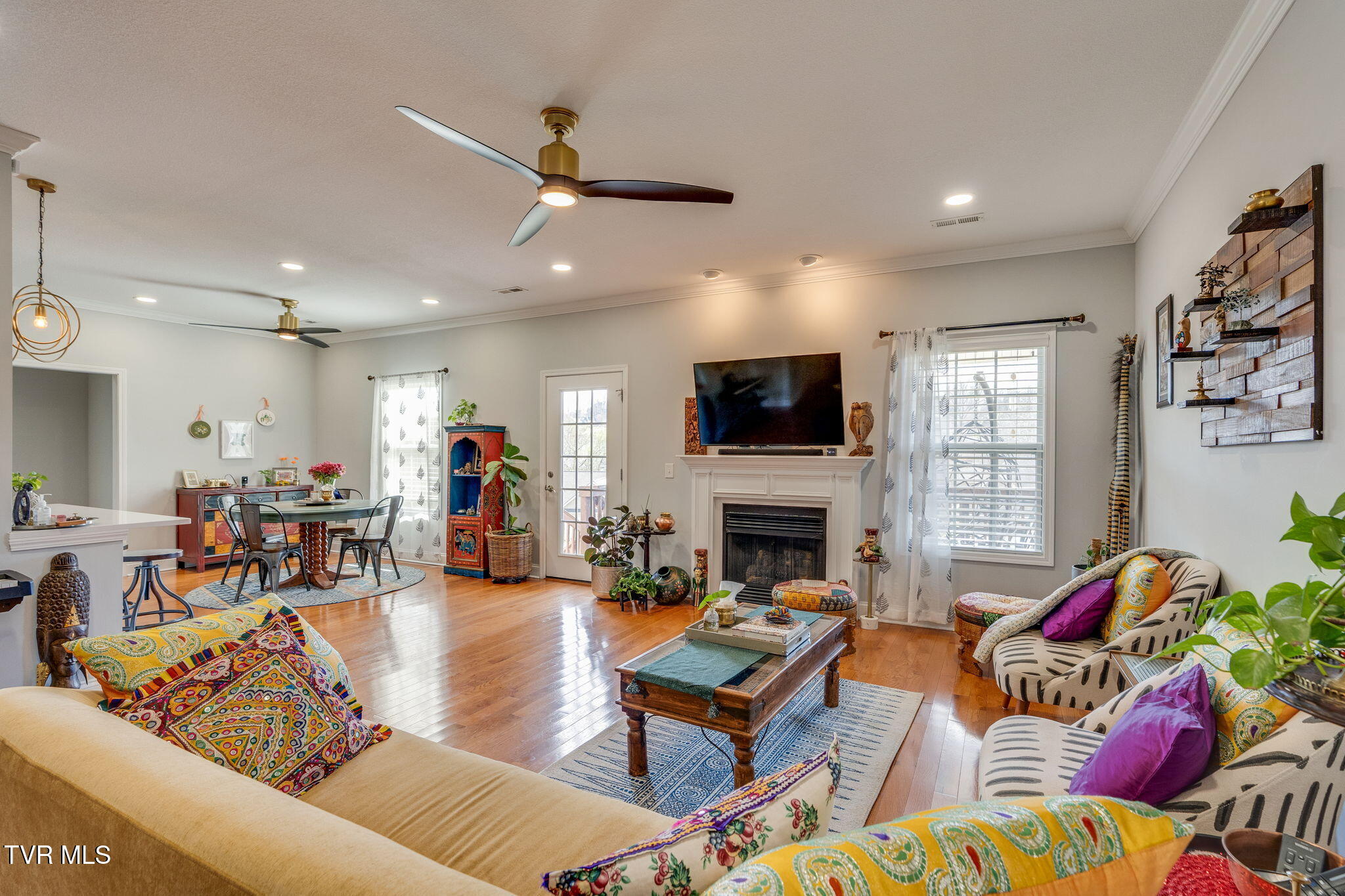 121 Springwinds Loop