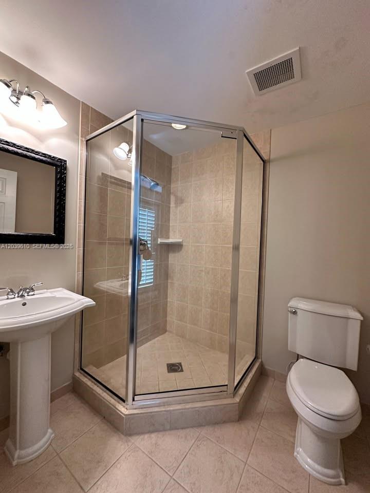 409 SW 5th Street 1