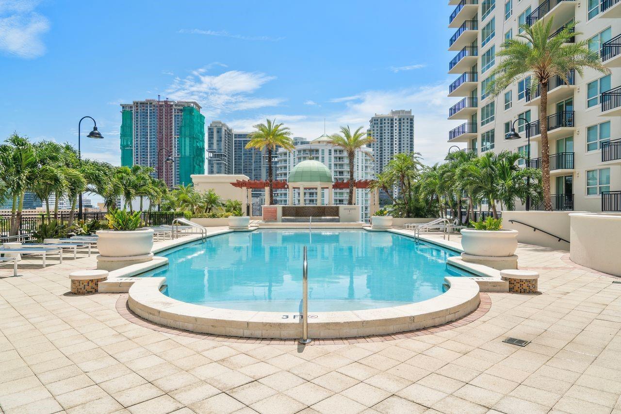 610 W Las Olas Boulevard 711n