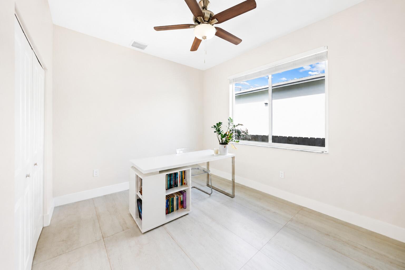 160 NE 35th Street