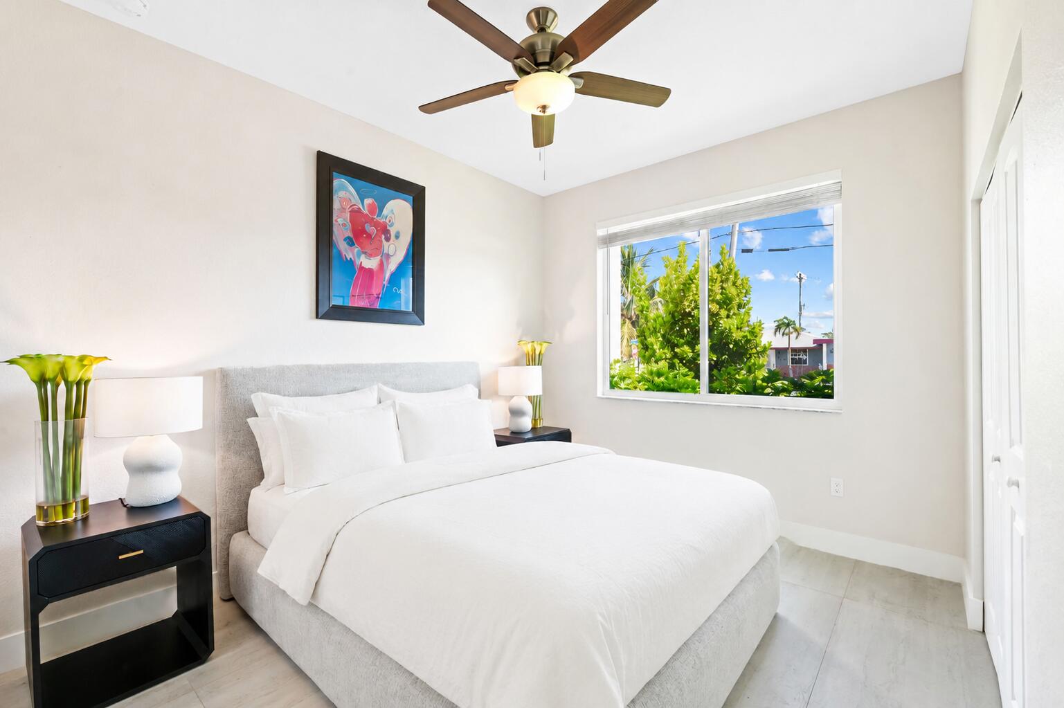 160 NE 35th Street