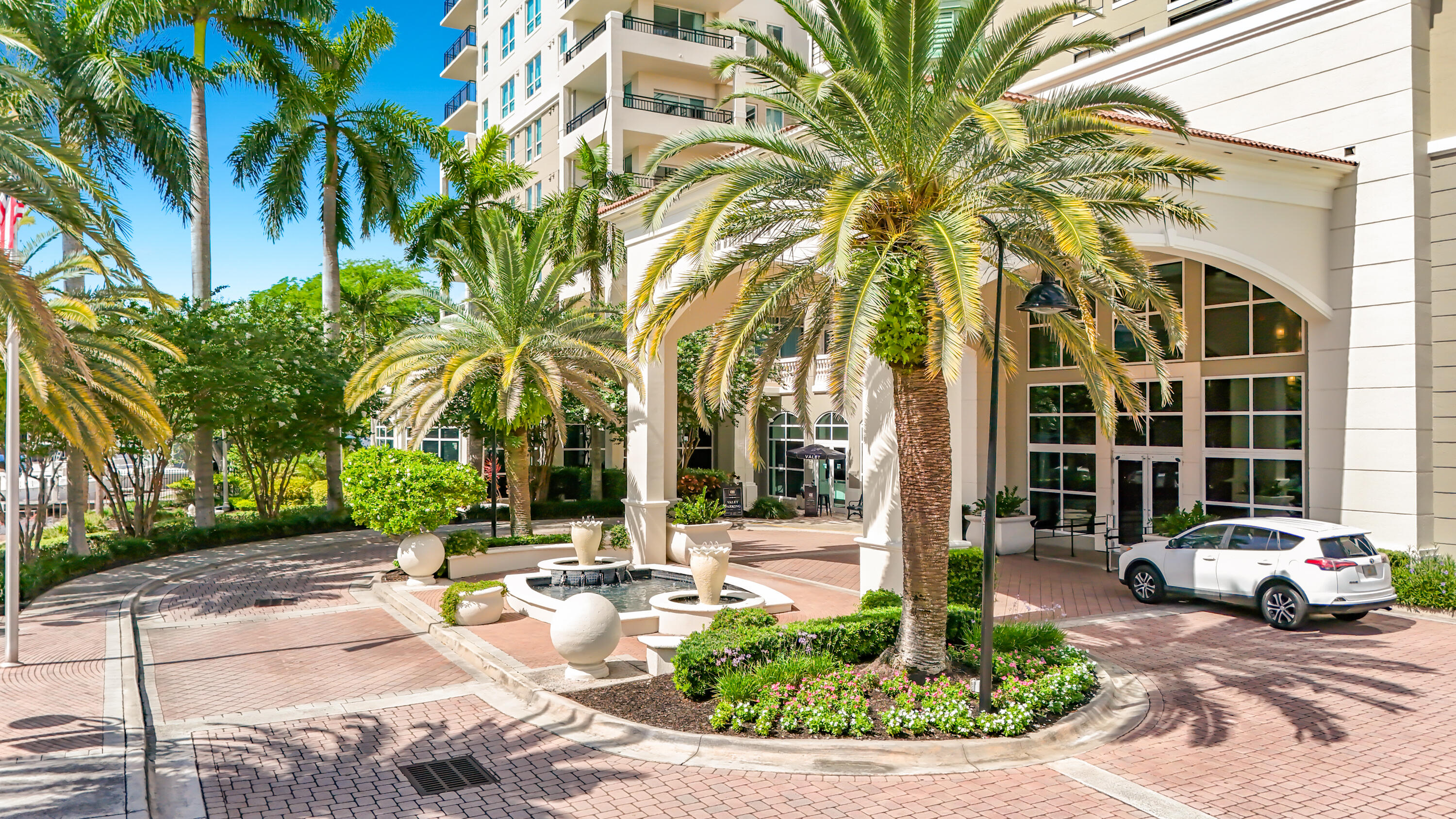 610 W Las Olas Boulevard 1819n
