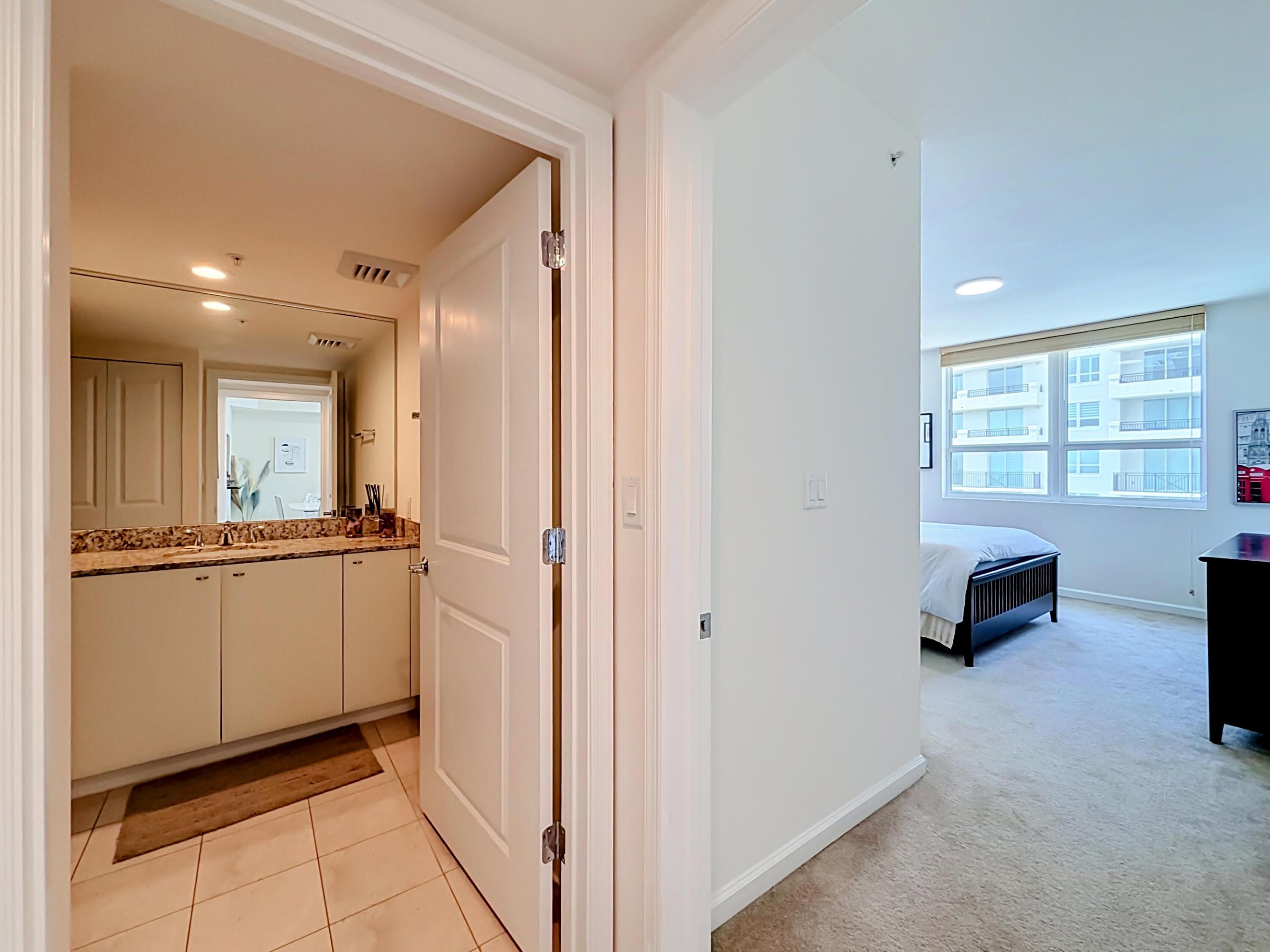 610 W Las Olas Boulevard 1819n