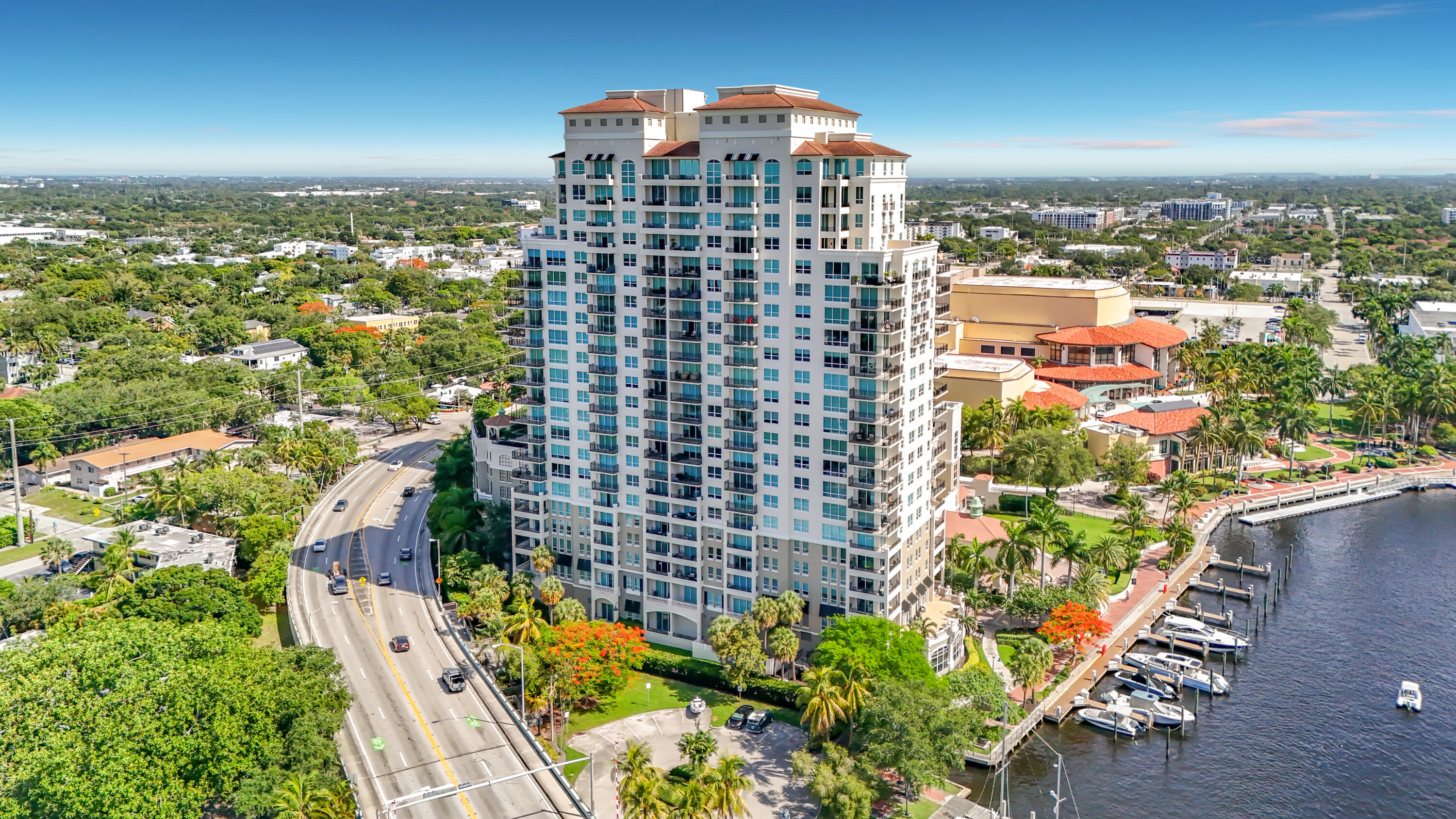610 W Las Olas Boulevard 1819n