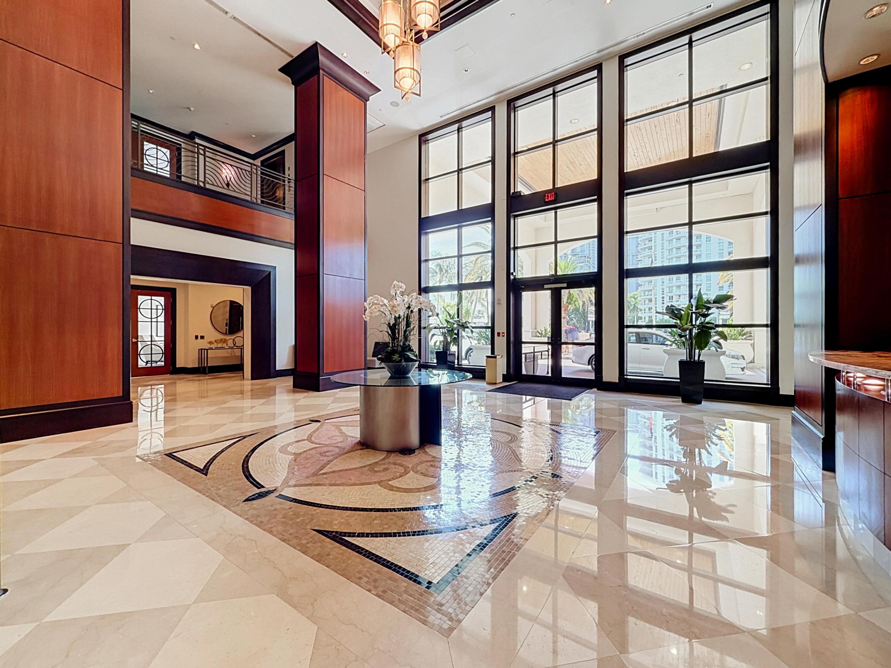 610 W Las Olas Boulevard 1819n