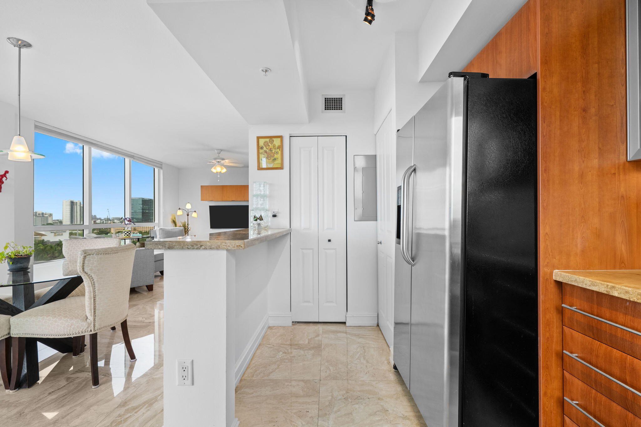 610 W Las Olas Boulevard 1013n
