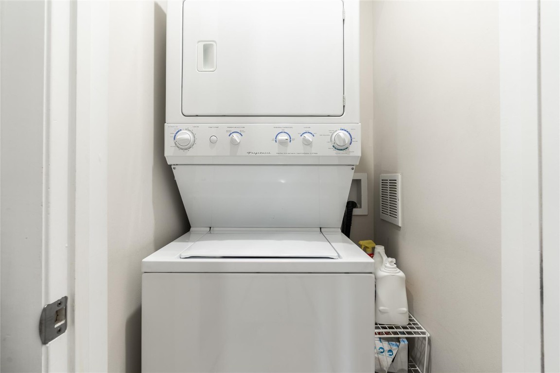 2625 NE 14th Ave 401