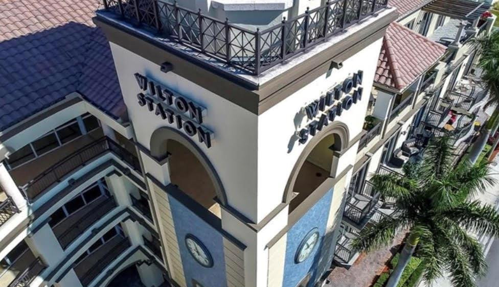 2625 NE 14th Ave 401