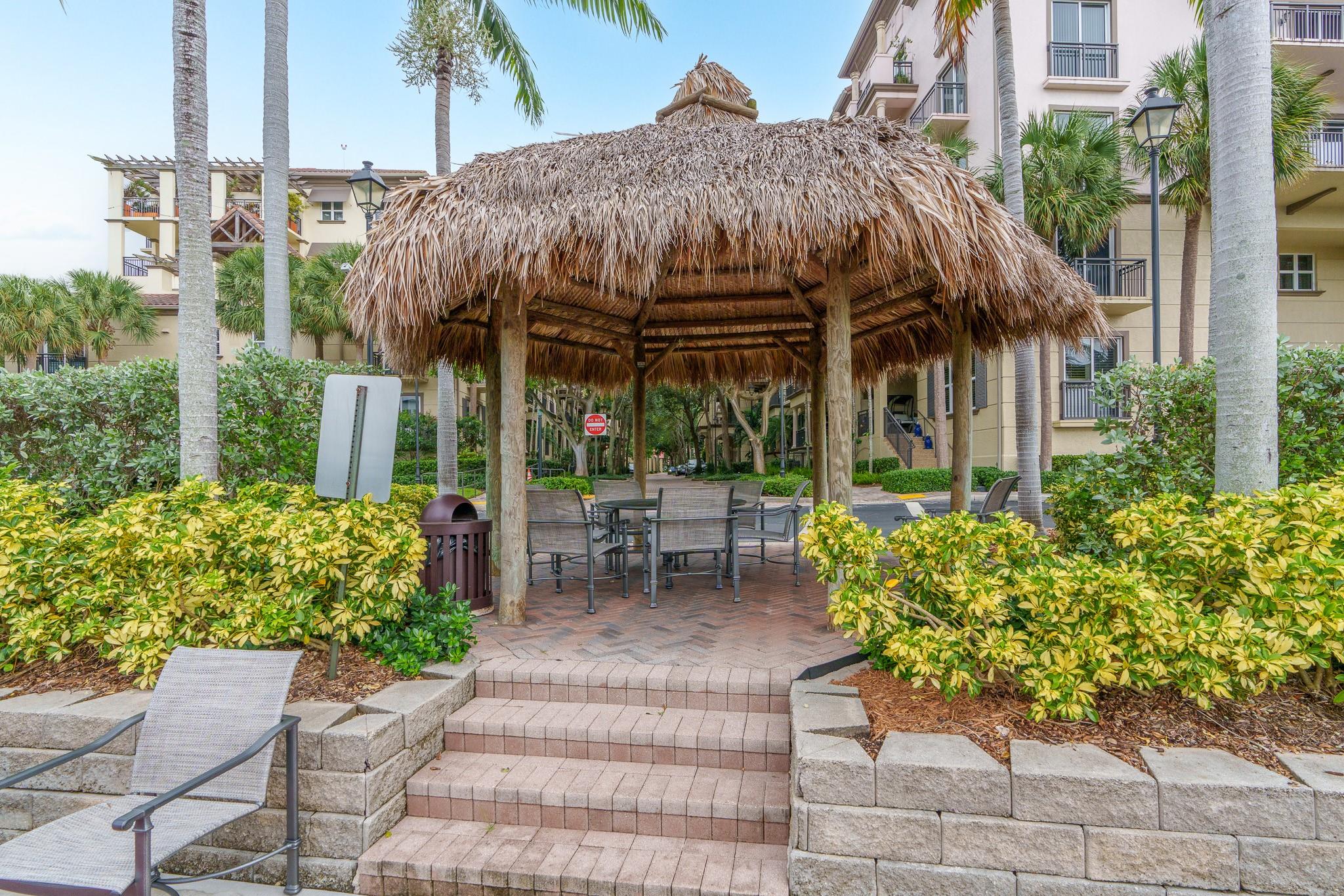 2625 NE 14th Ave 401