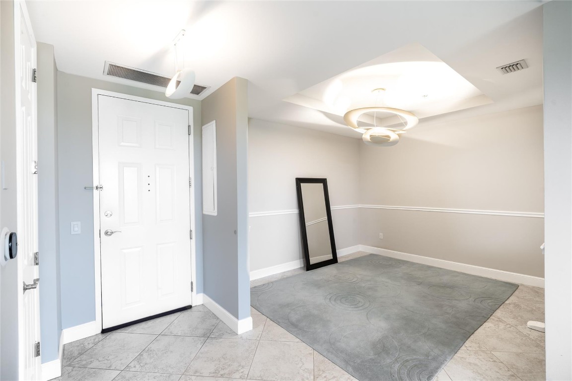 2625 NE 14th Ave 401