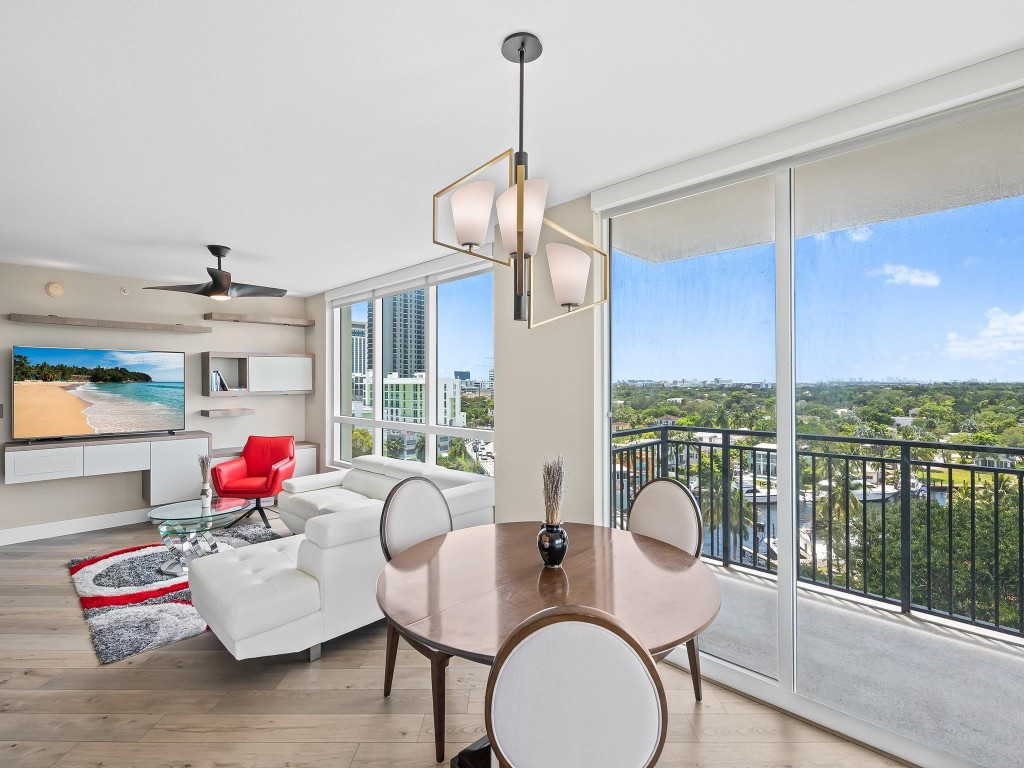 600 W Las Olas Blvd 902-S