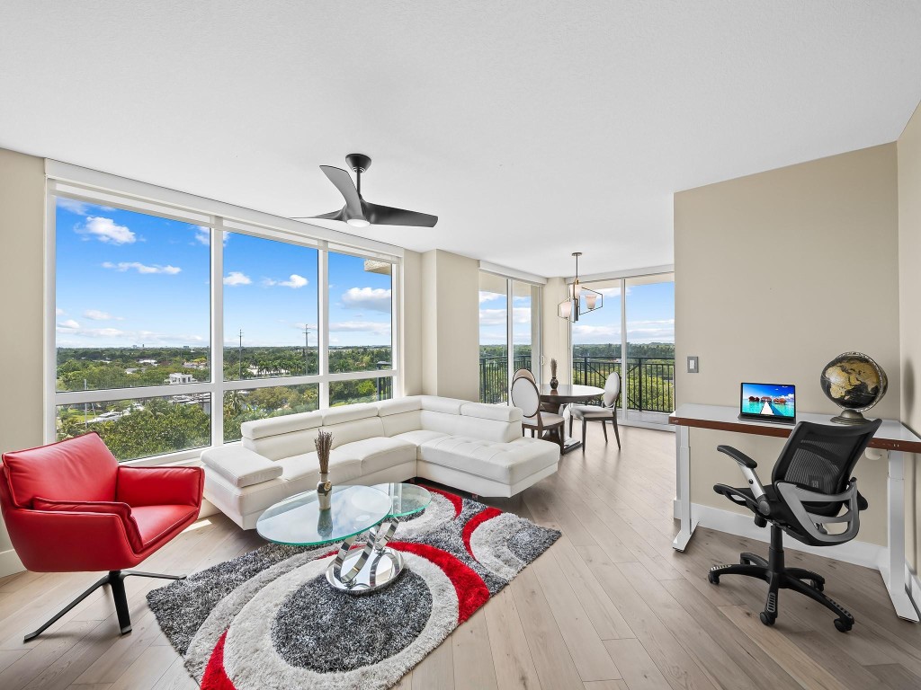 600 W Las Olas Blvd 902-S