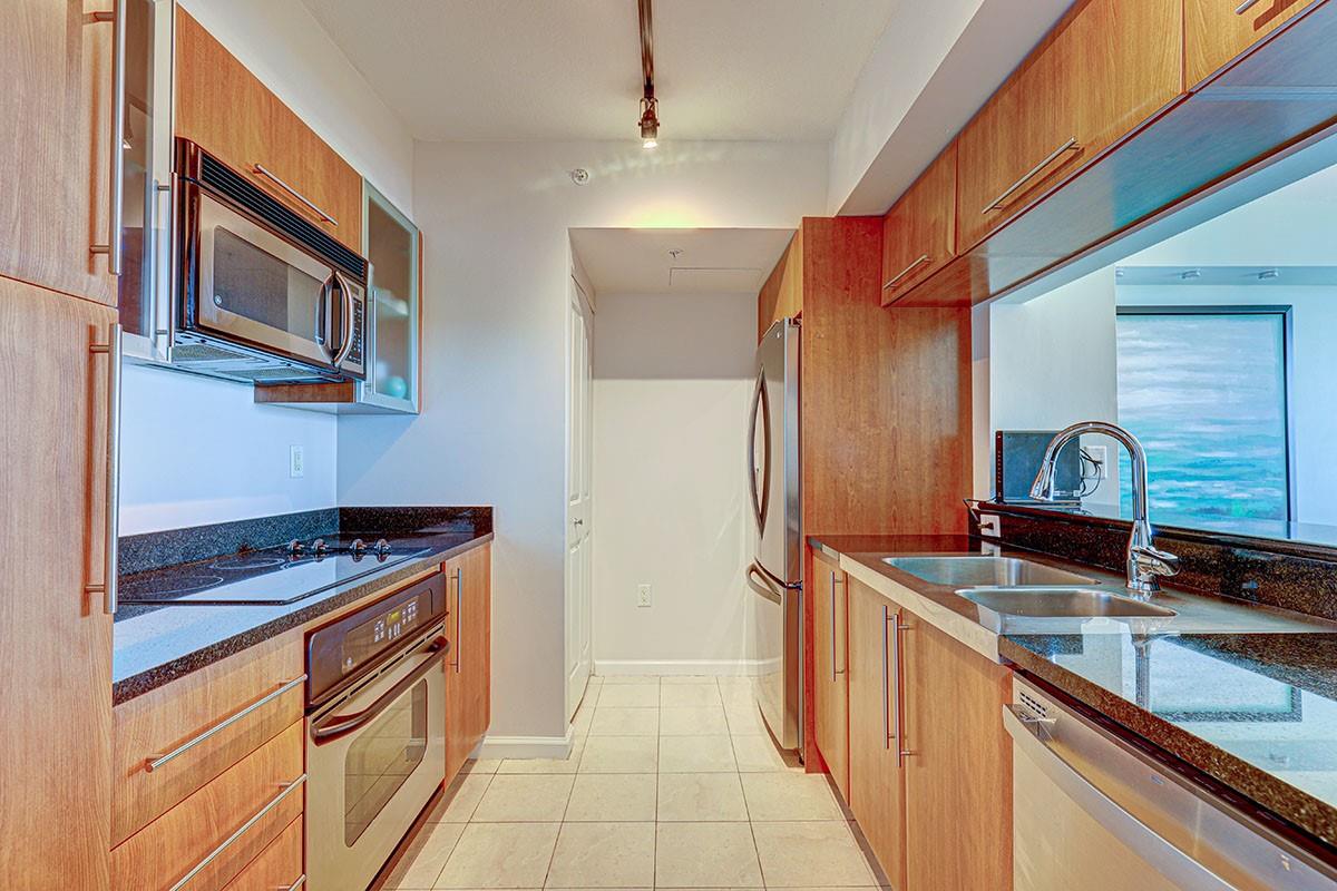 610 W Las Olas Blvd 911N