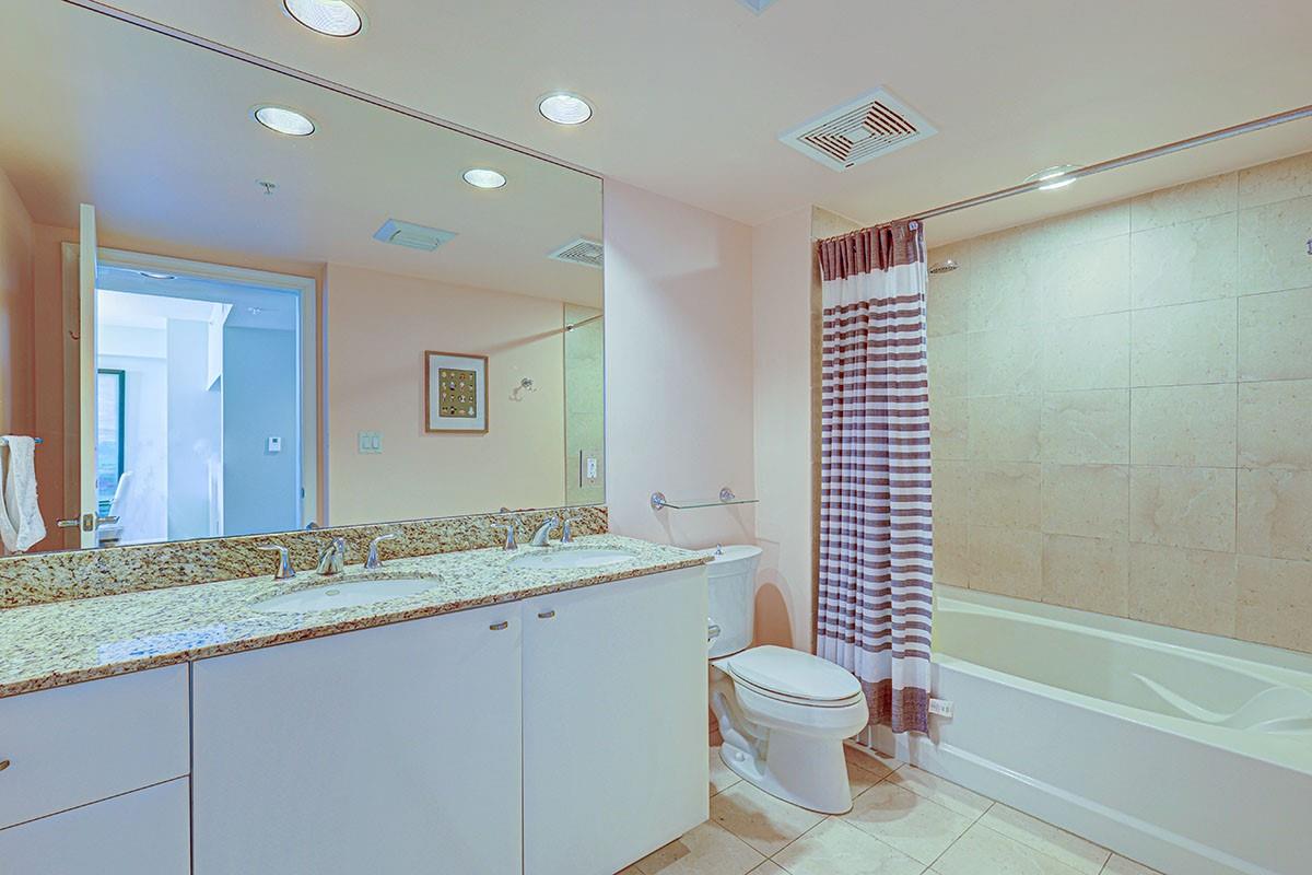 610 W Las Olas Blvd 911N