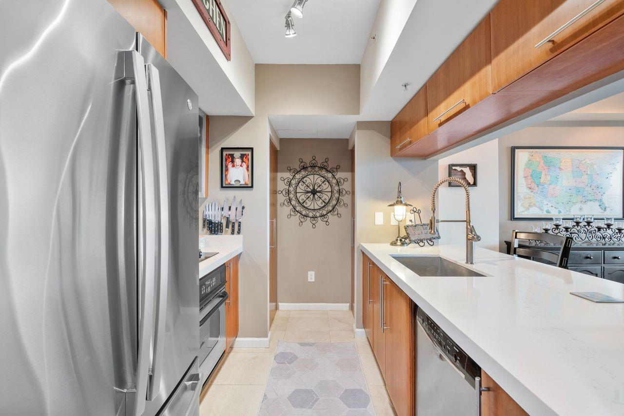 600 W Las Olas Blvd 1804