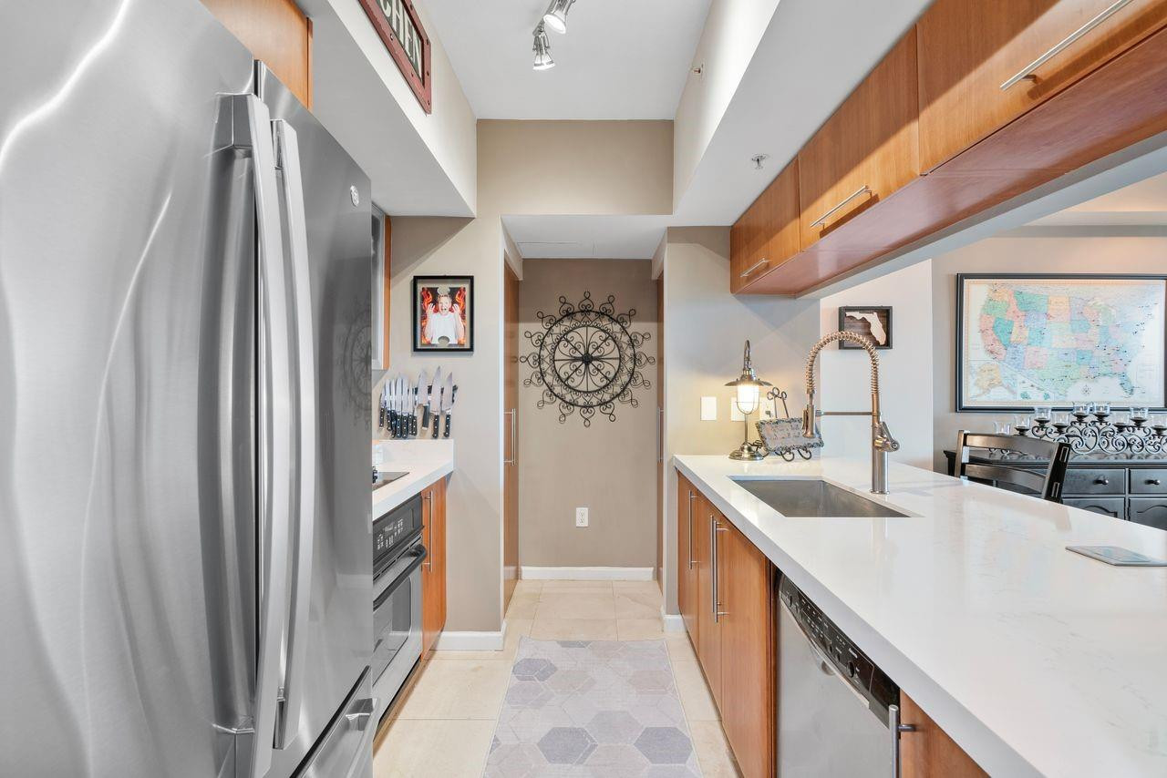 600 W Las Olas Blvd 1804