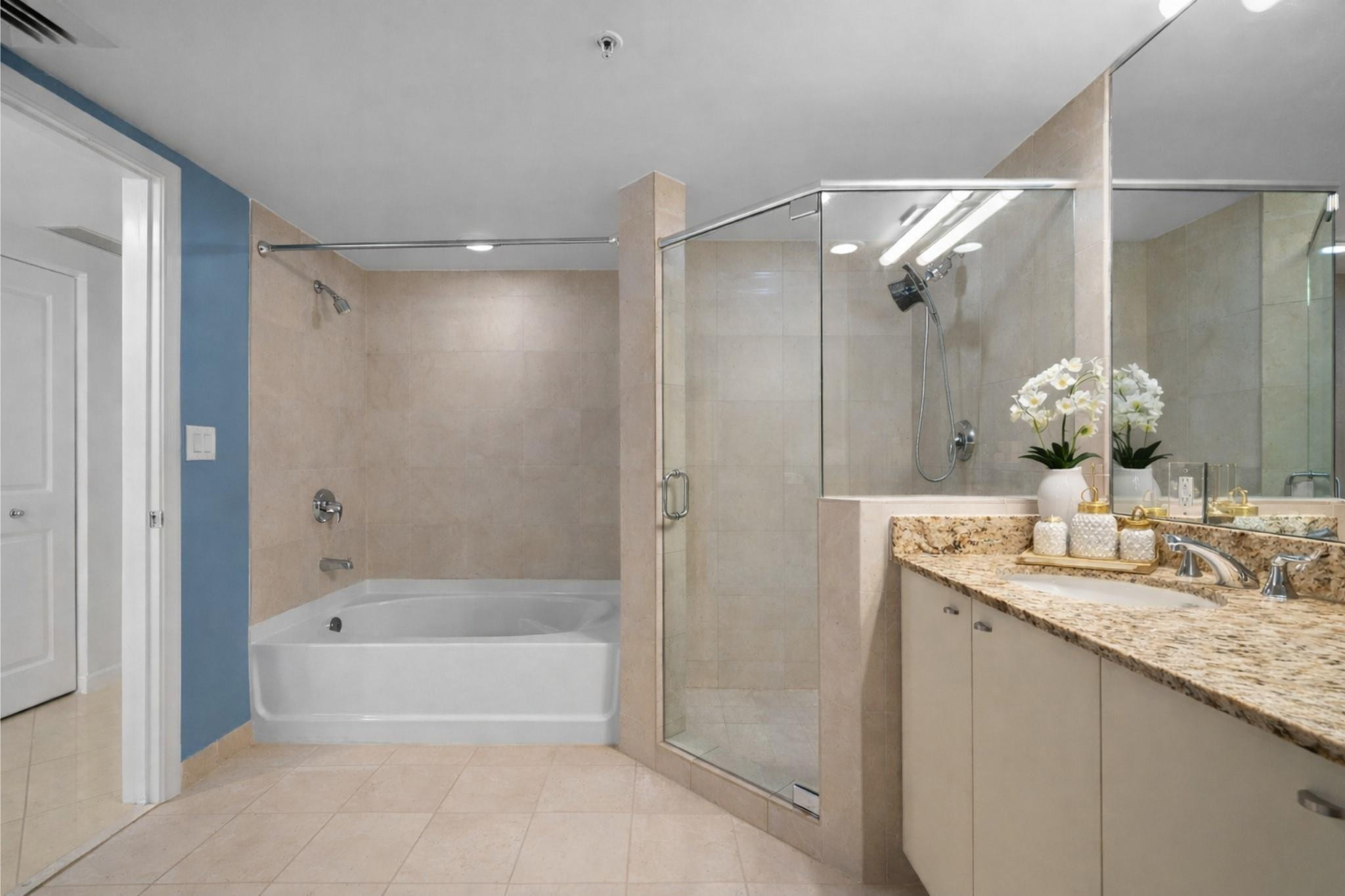 600 W Las Olas Boulevard 1708