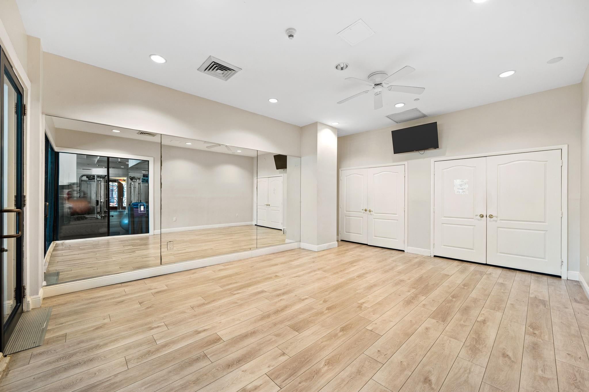 610 W Las Olas Boulevard 1016