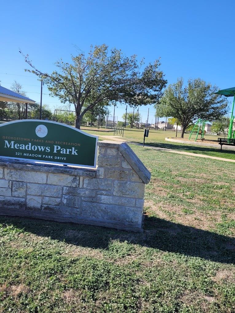 411 Meadow Park DR
