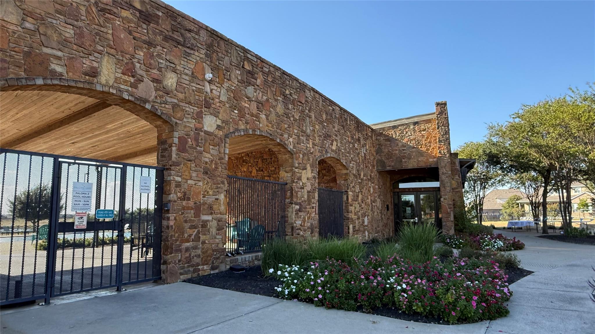 3313 De Torres CIR