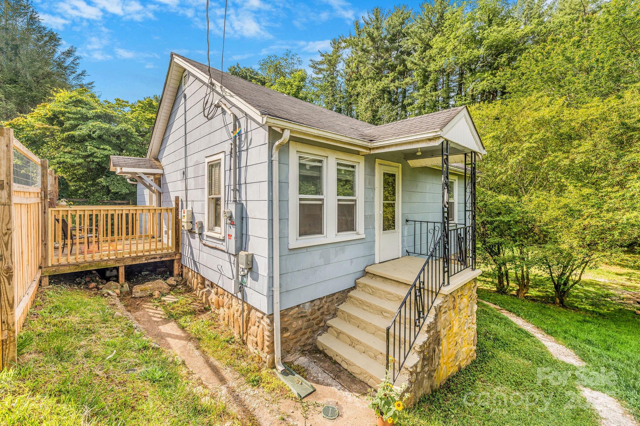 99 Little Oak Street