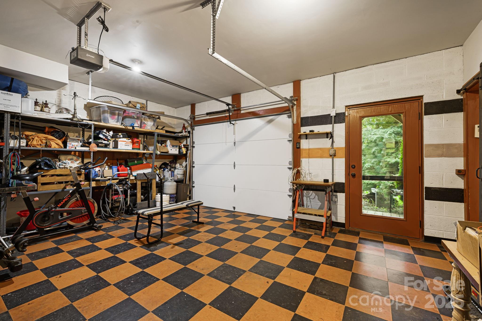 76 Six Springs Road