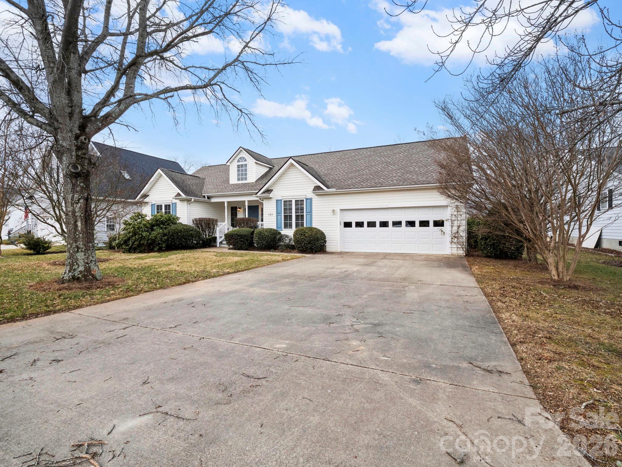 127 Kingfisher Lane