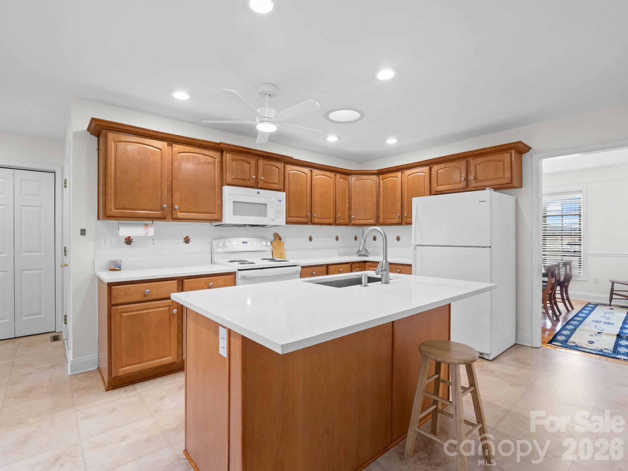 127 Kingfisher Lane