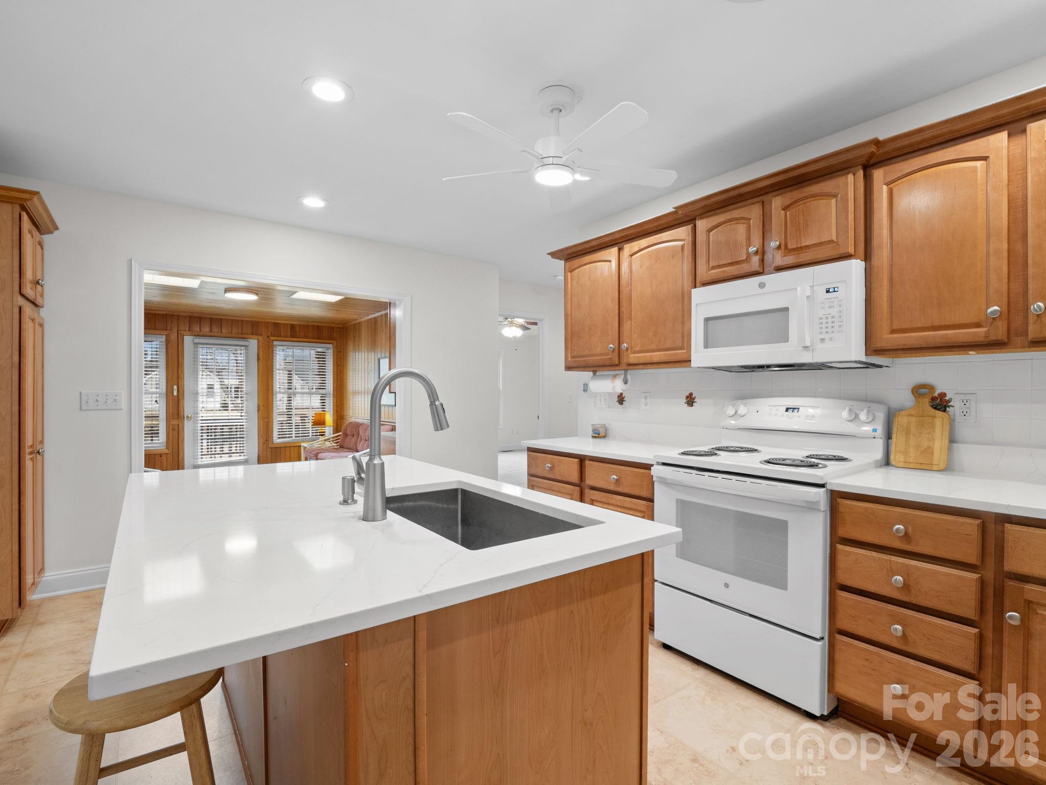 127 Kingfisher Lane