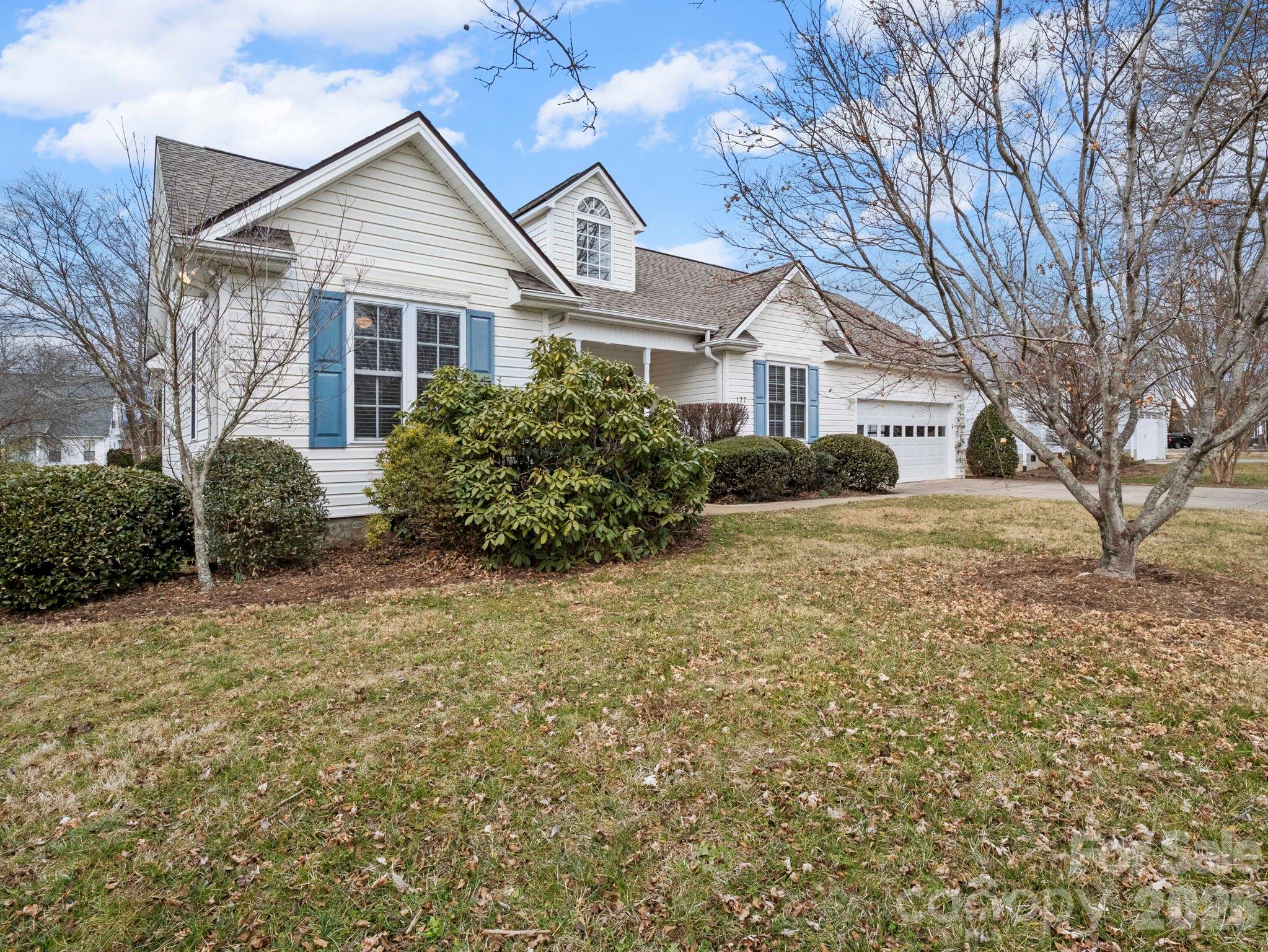 127 Kingfisher Lane