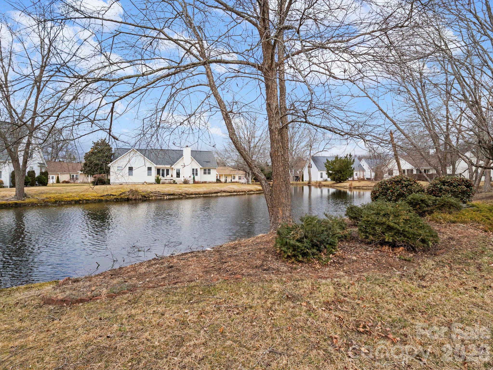 127 Kingfisher Lane