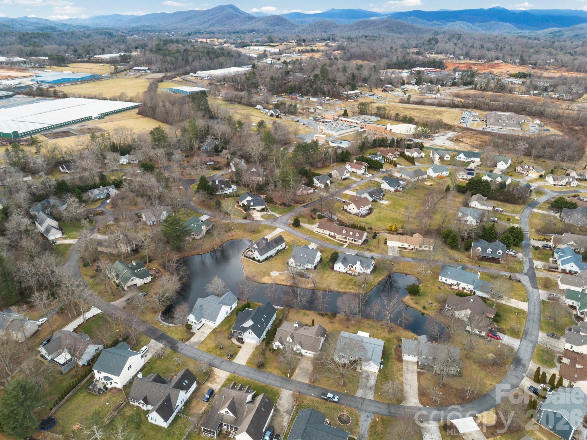 127 Kingfisher Lane