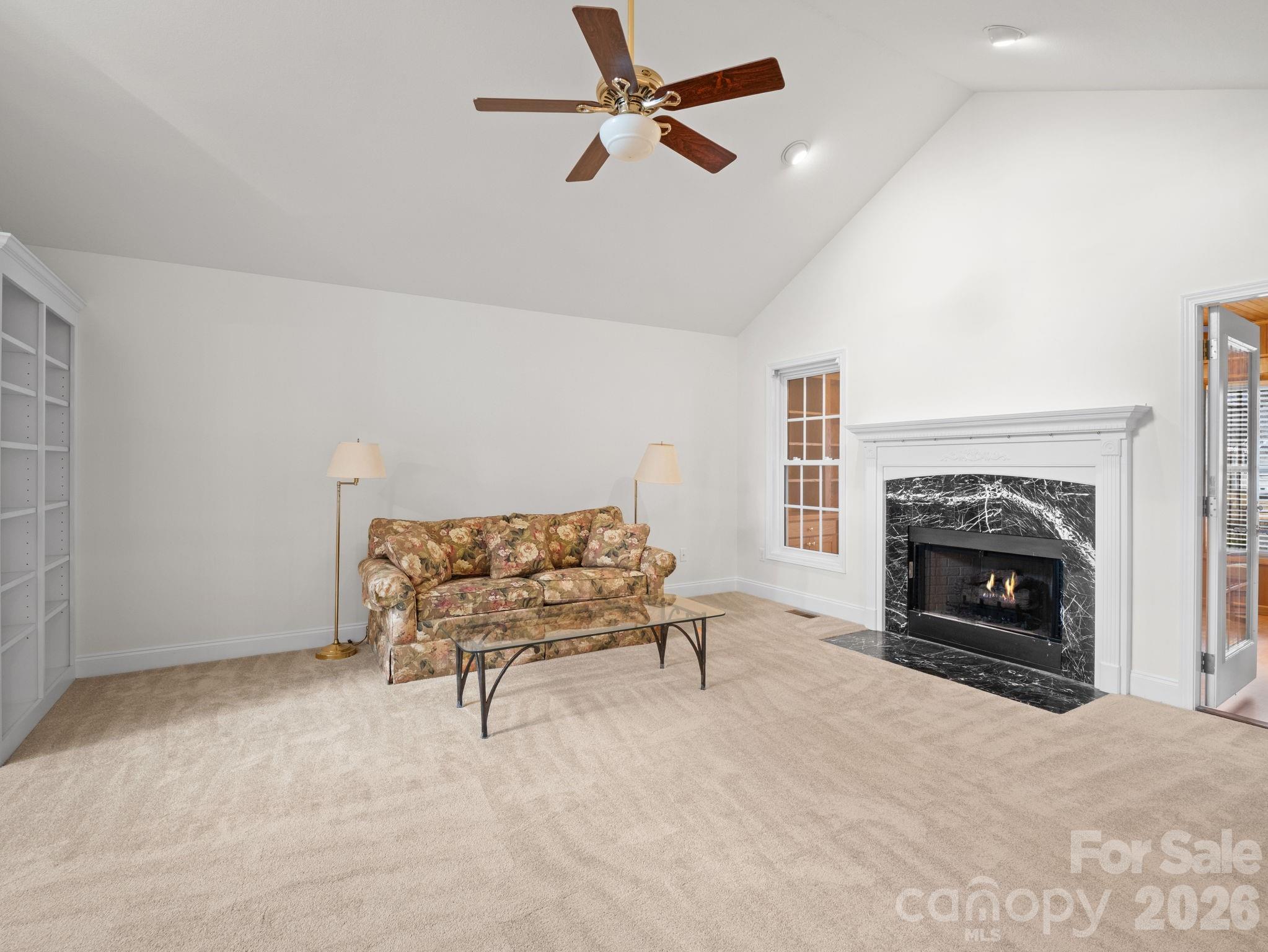 127 Kingfisher Lane