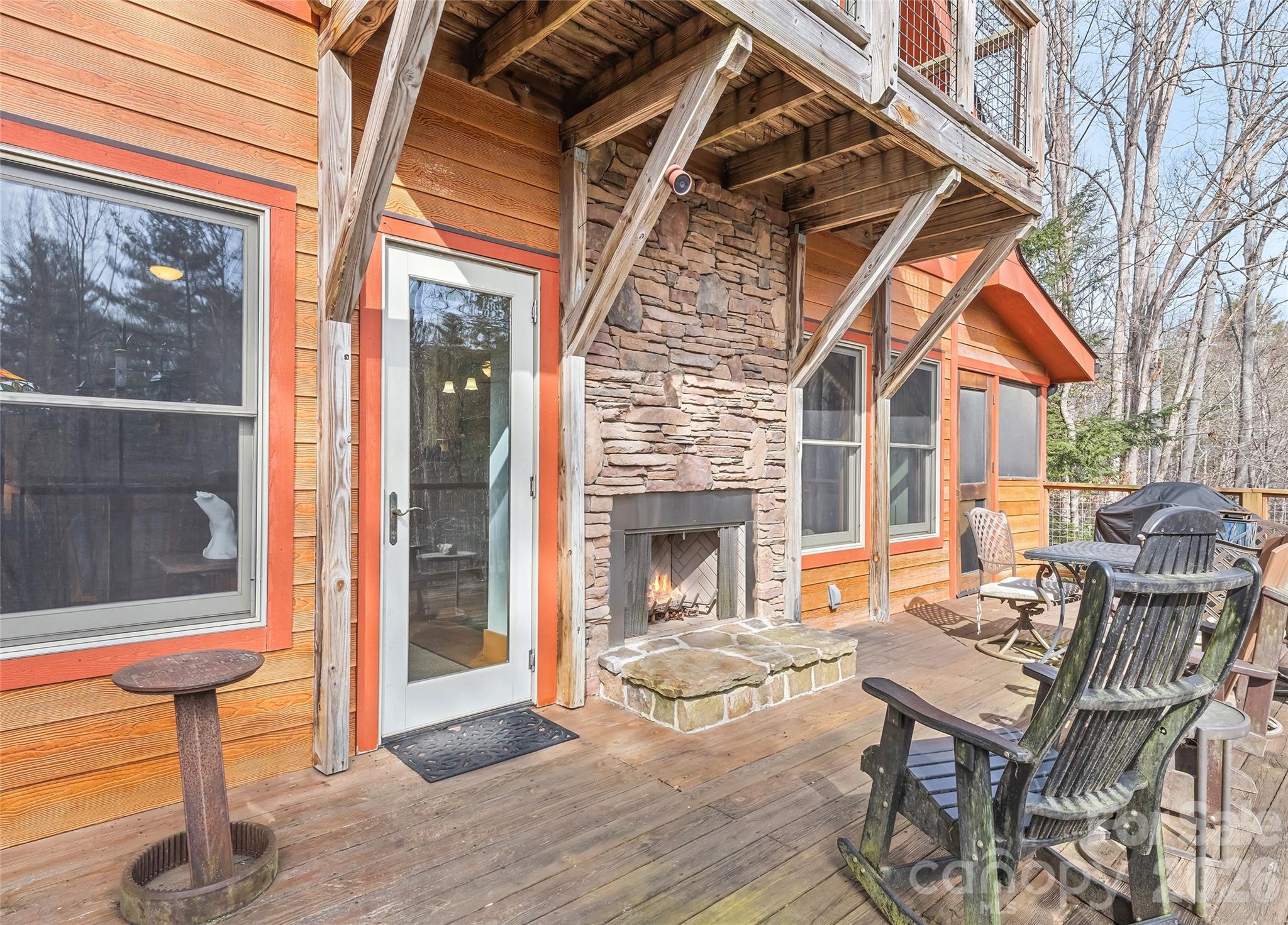 553 River Bend Drive