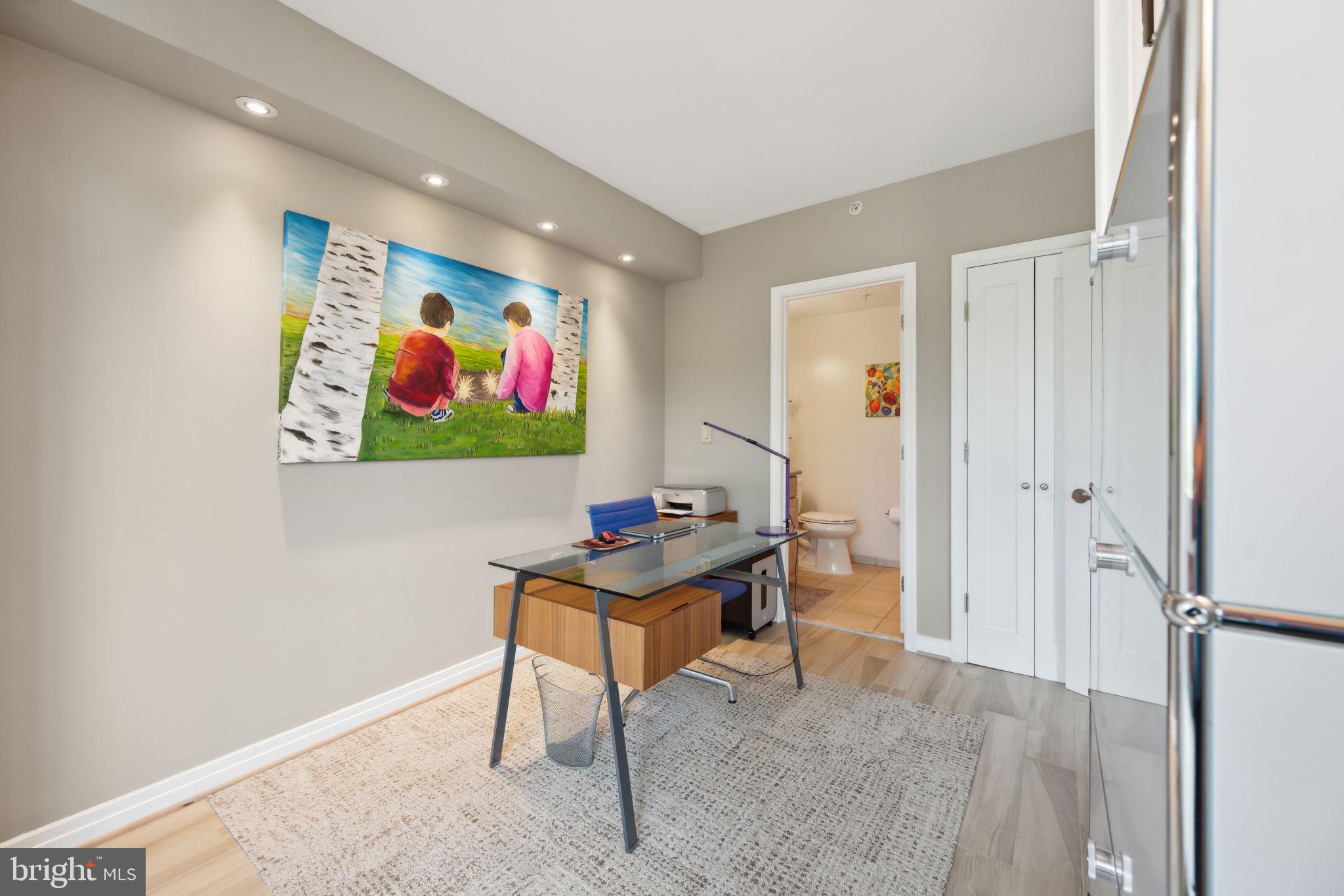 2301 N St NW #301