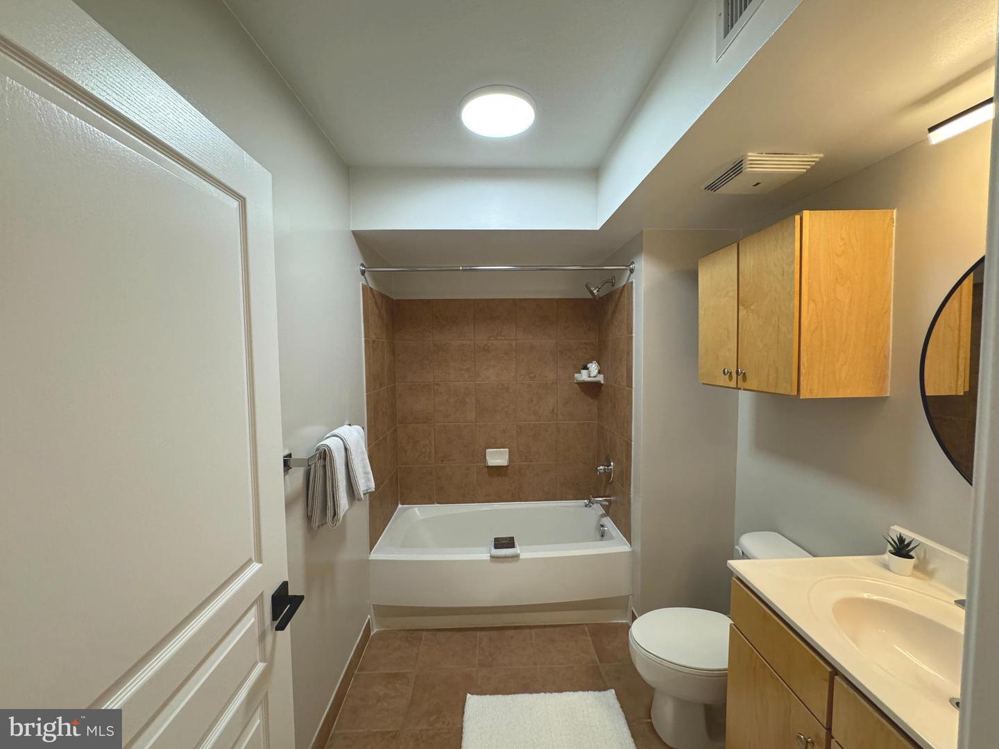 616 E ST NW #308