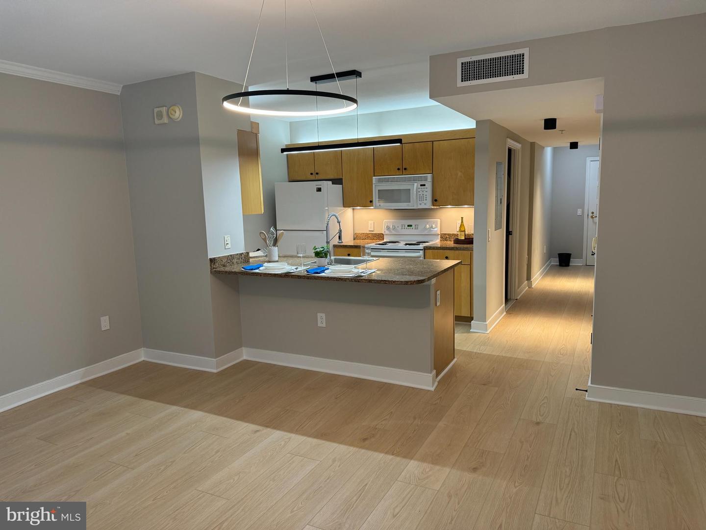 616 E ST NW #308