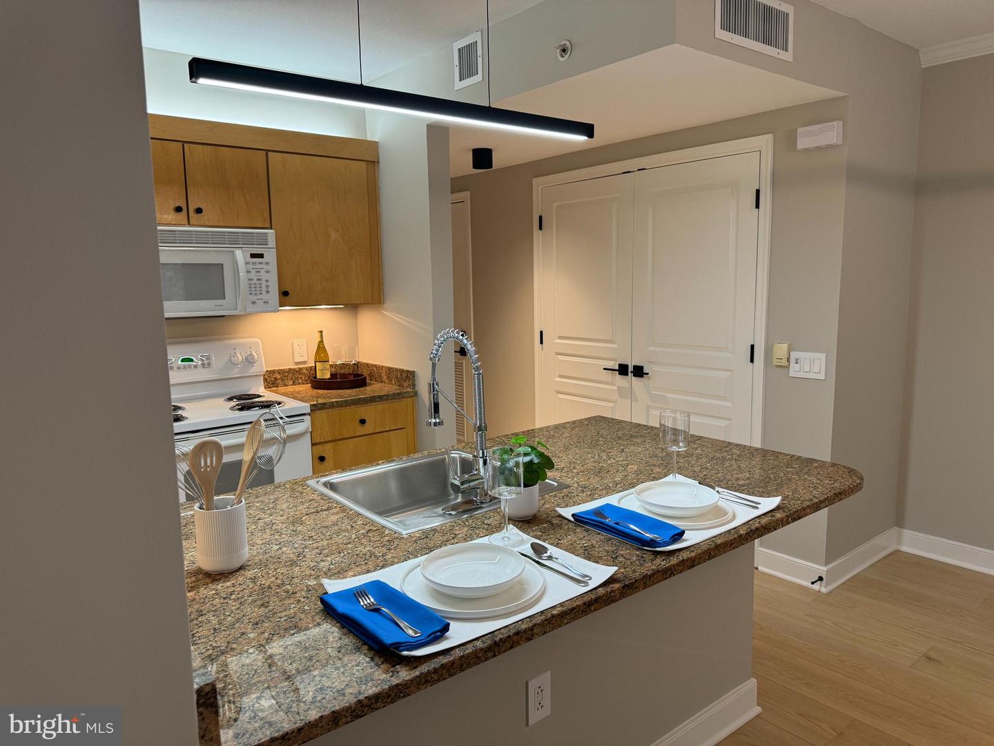 616 E ST NW #308