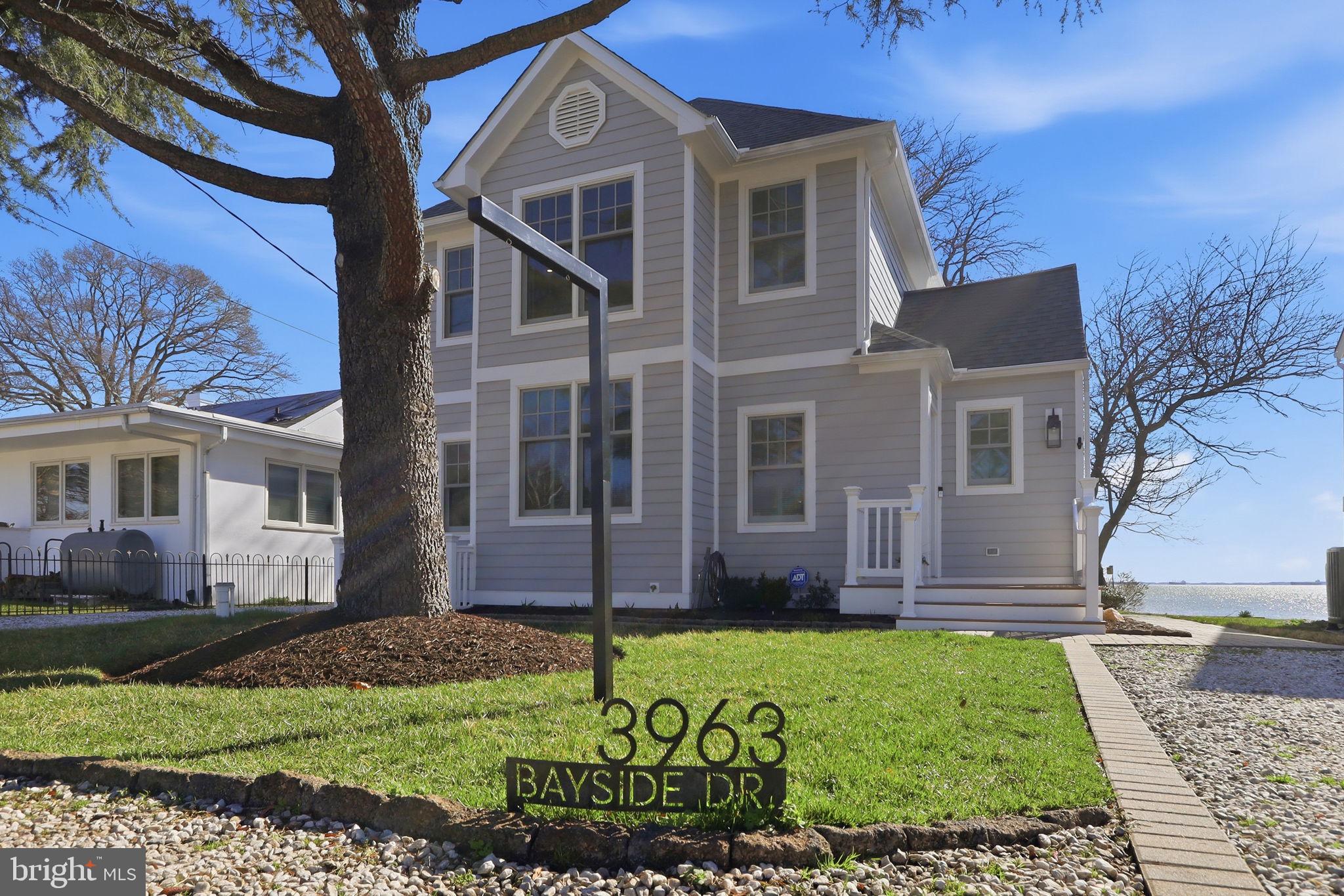 3963 BAYSIDE DRIVE