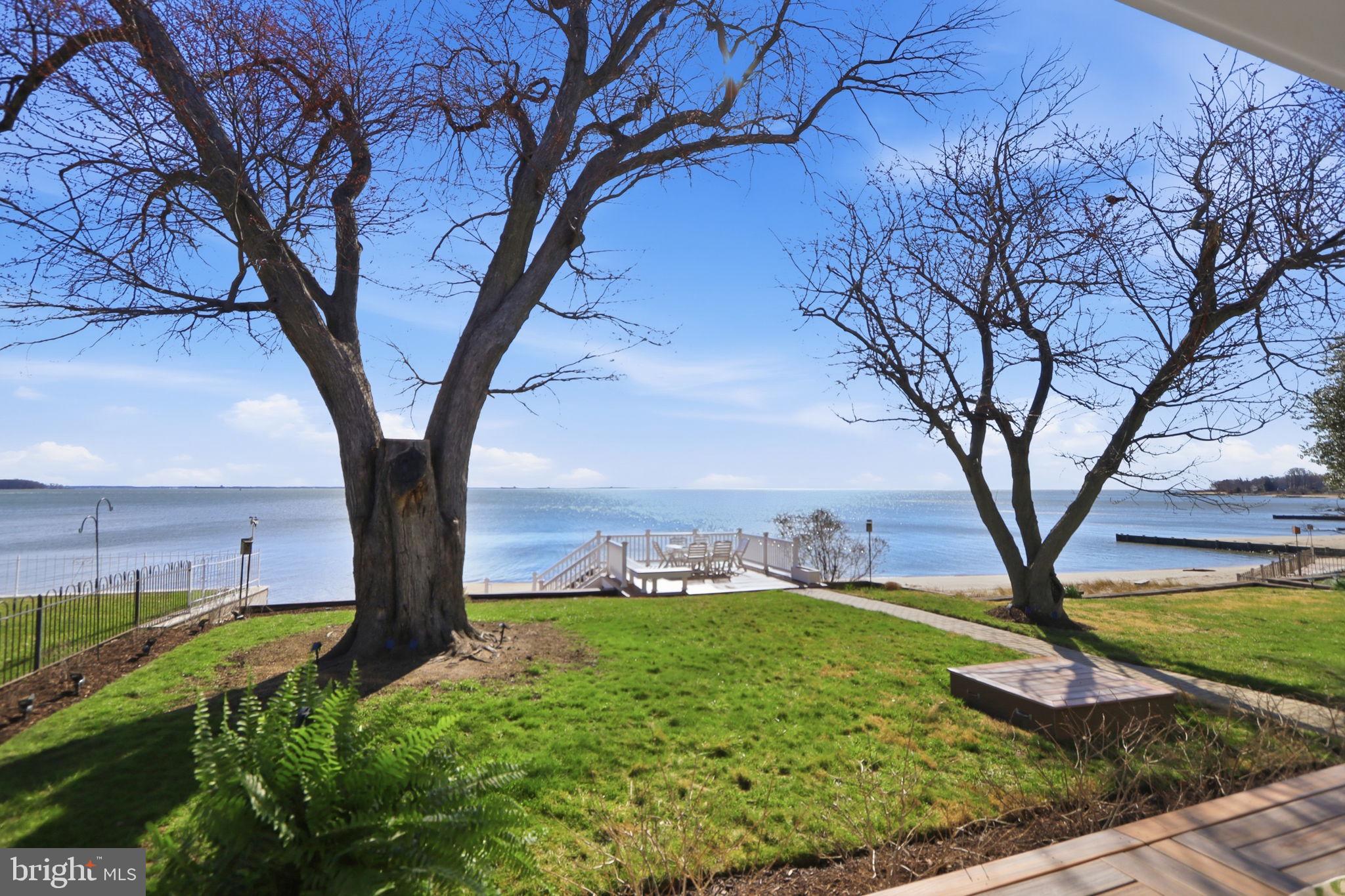 3963 BAYSIDE DRIVE