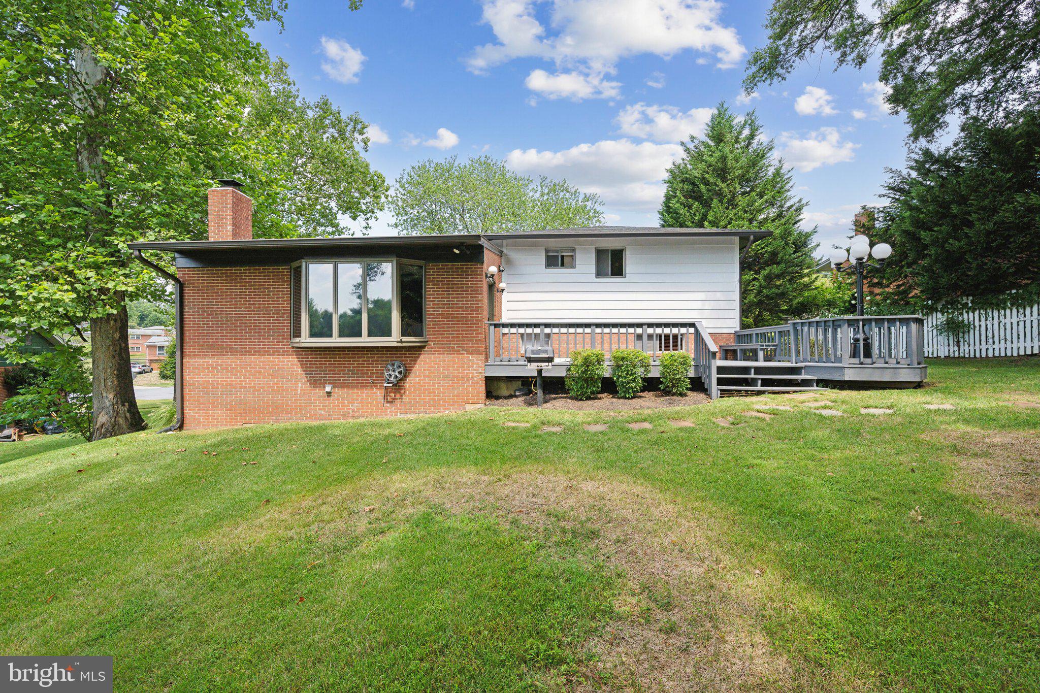 1303 Xaveria Dr