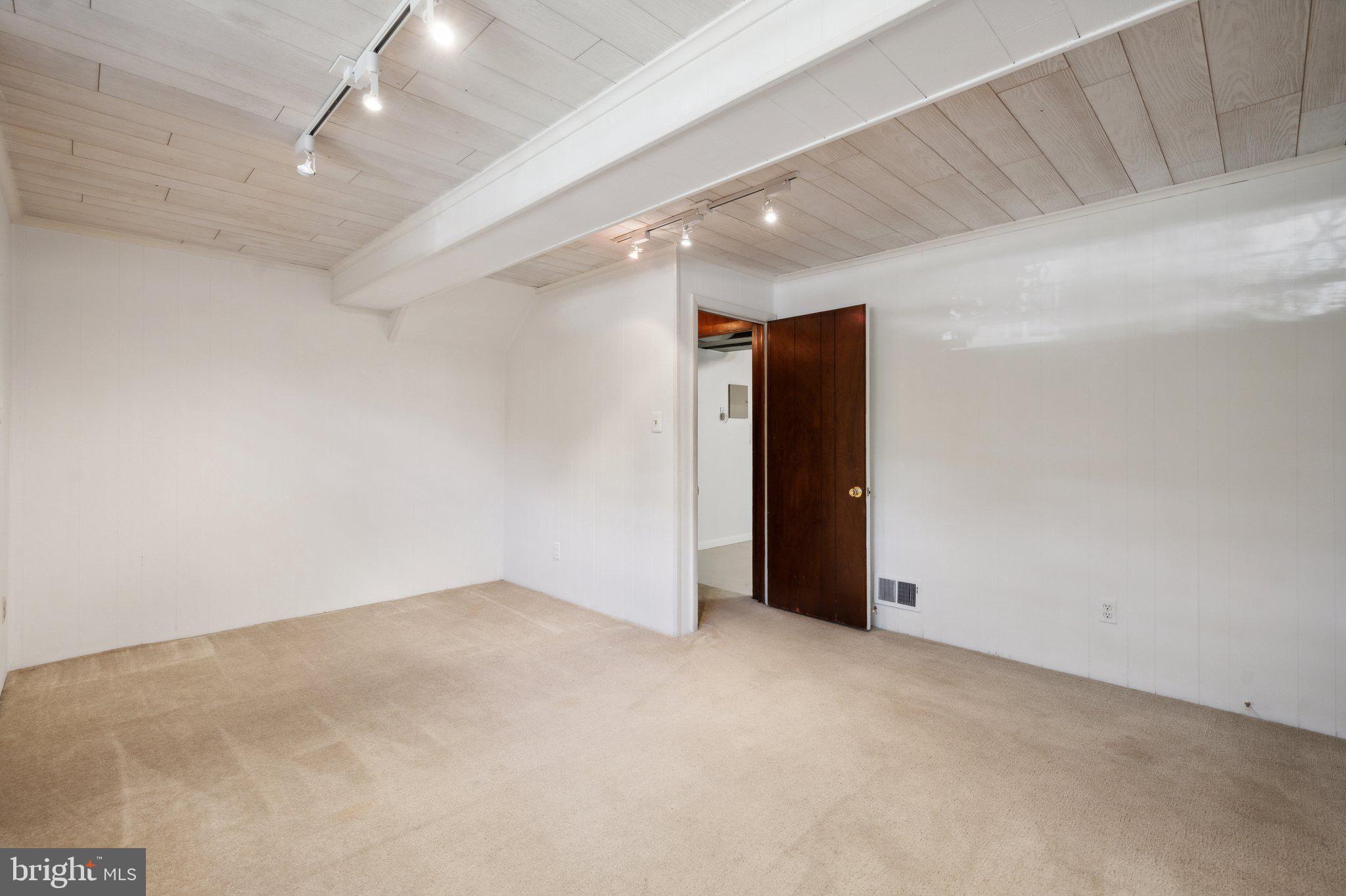 1303 Xaveria Dr