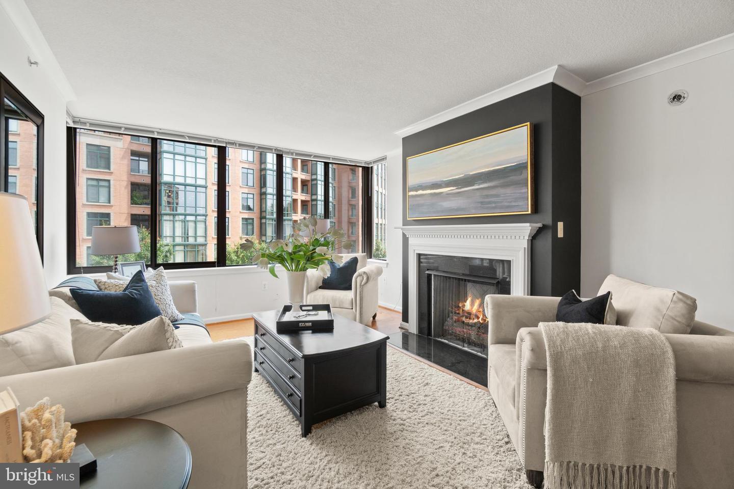 2220 Fairfax Dr #507