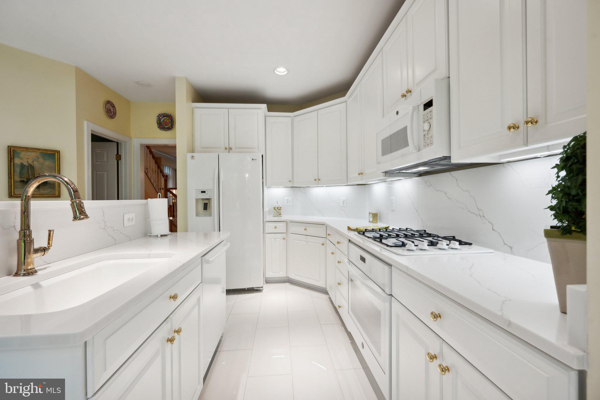 1560 21st Ct N