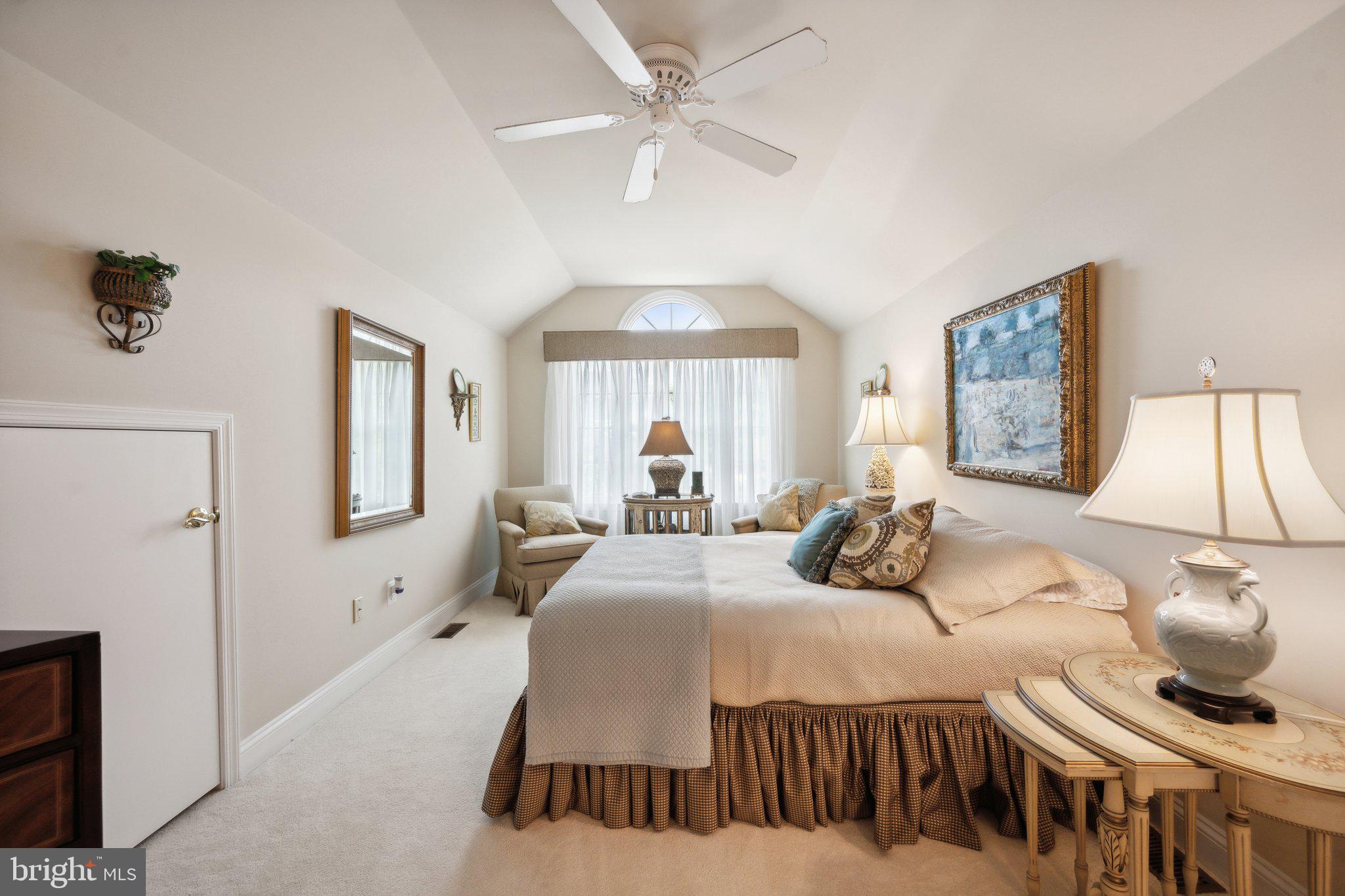 1560 21st Ct N
